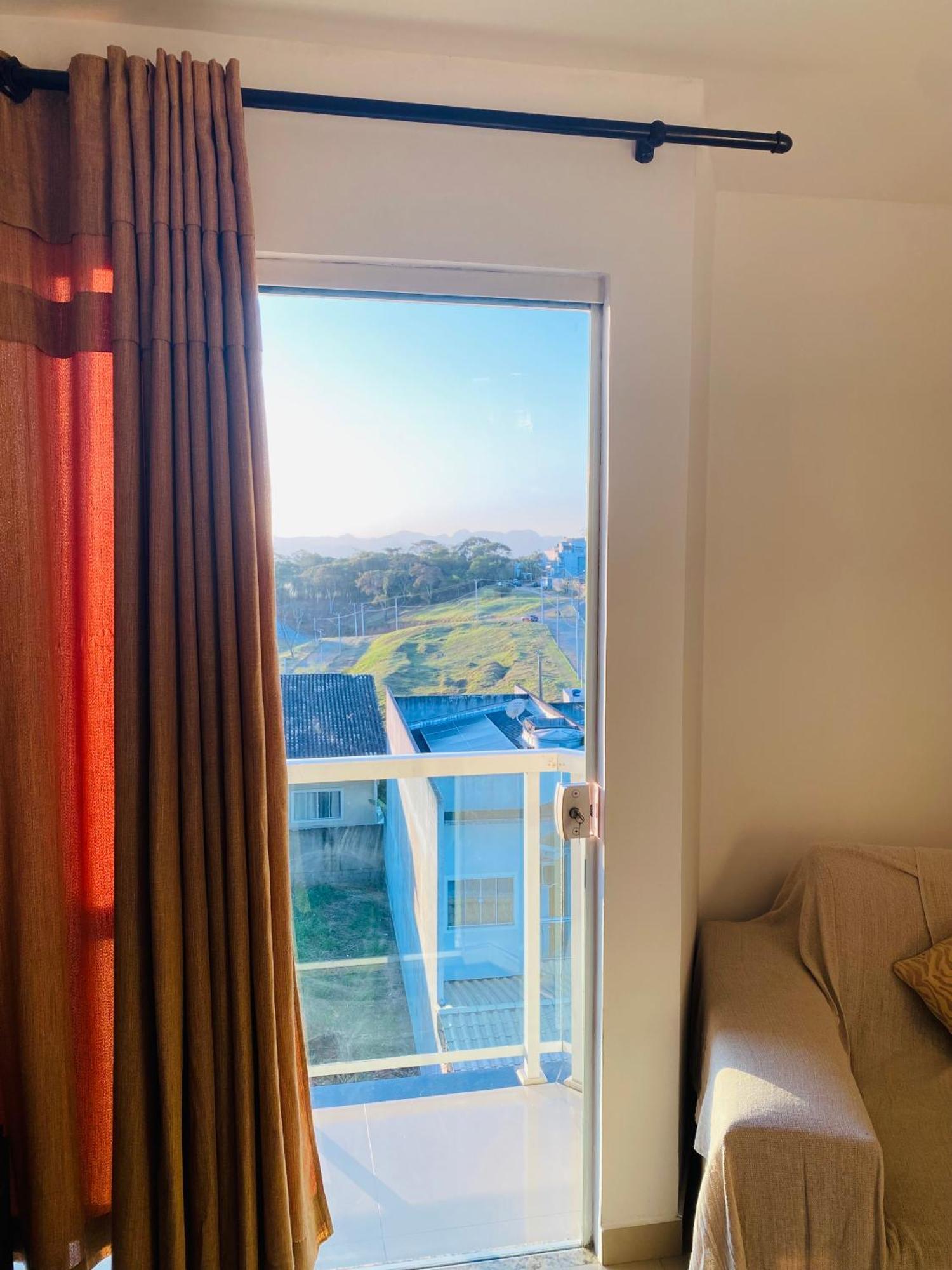 Apartamento Aconchegante com Ar e Tv a cabo Macaé Quarto foto